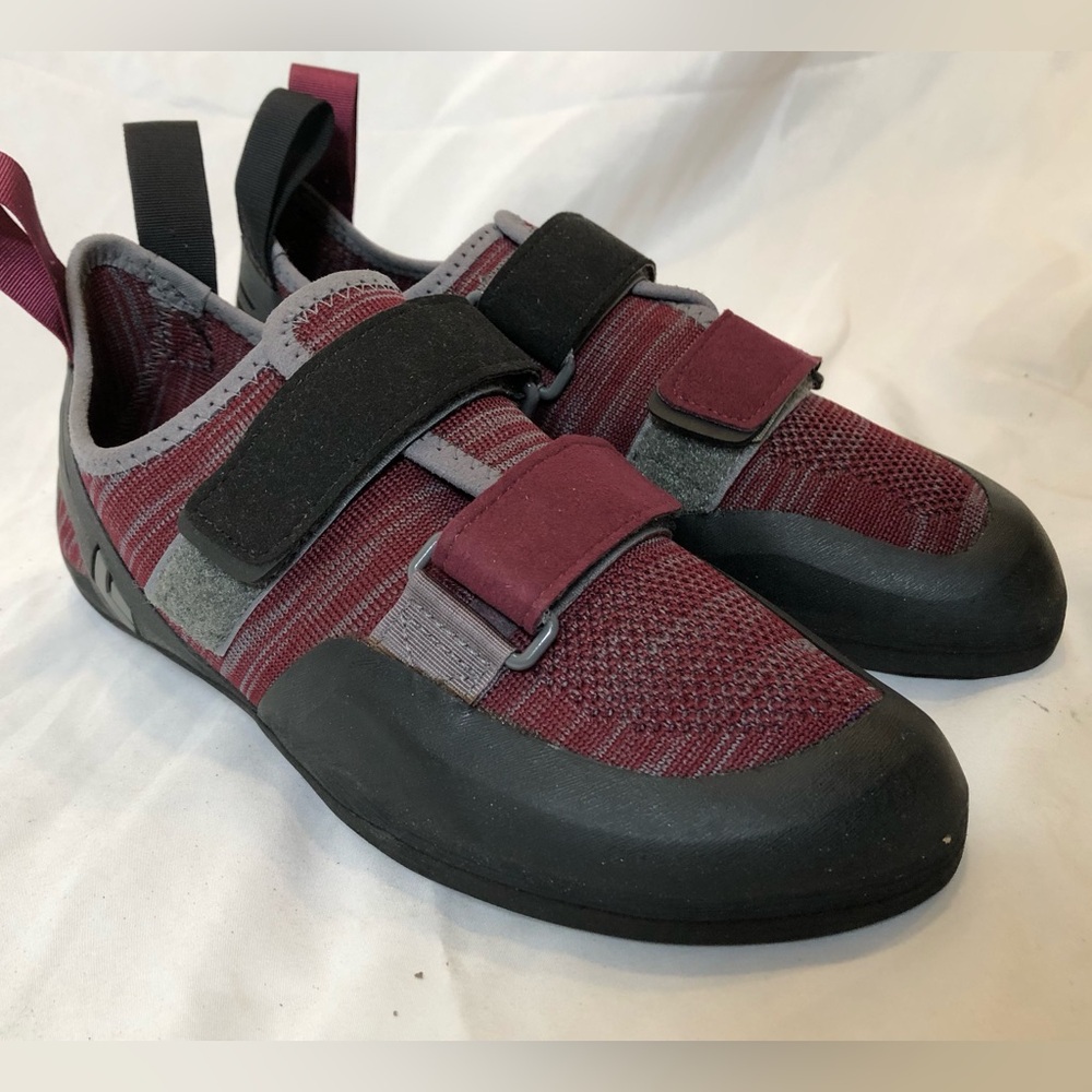 Black Diamond Men’s Momentum Climbing Shoes - Size 7 No Box